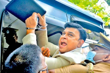 ரஞ்சன் ராமநாயக்கவிற்காக சிறைச்சாலைக்கு கொண்டுவரப்பட்ட கைத்தொலைப்பேசி புலனாய்வு பிரிவினரால் மீட்பு