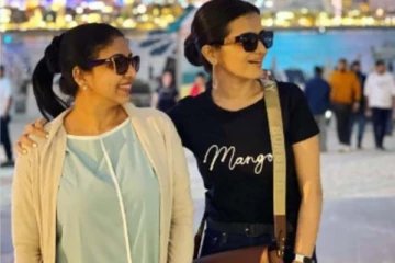 தொகுப்பாளினி டிடியின் அக்காவா இது? நீச்சல் உடையில் வெளியிட்ட புகைப்படம்