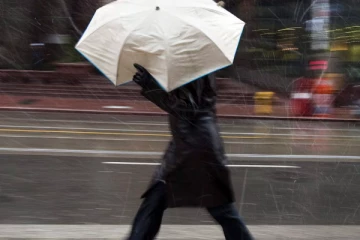 ரொறன்ரோவில் சீரற்ற காலநிலை குறித்து எதிர்வுகூறல்