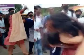 ‘ஏ.. அது என் ஆளு..’ ஒரு இளைஞனுக்காக பட்டப்பகலில் நடுரோட்டில் அடித்துக் கொண்ட மாணவிகள் - வைரலாகும் வீடியோ