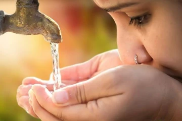 நிலவும் வரட்சியான காலநிலை காரணமாக குடிநீர் தட்டுப்பாடு