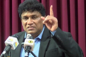 நாடாளுமன்றத்திற்கு வாருங்கள்! காலிமுகத்திடல் போராட்டக்காரர்களுக்கு மனோ கணேசன் அழைப்பு