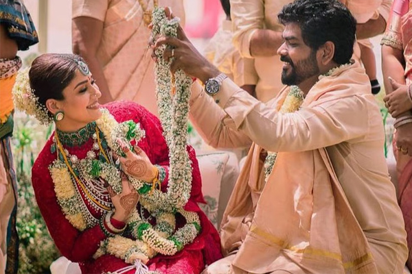 மணமகனின் வலது பக்கம் மணமகள் அமர்வது ஏன்? பலரும் அறியாத ஜோதிட காரணம் | Do You Know Bride Sitting Right Side Of Groom