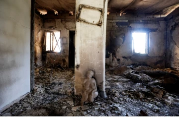 இஸ்ரேலியர்களை கொன்று தந்தையுடன் உரையாடும் ஹமாஸ் உறுப்பினரின் ஒலிநாடா சிக்கியது (காணொலி)