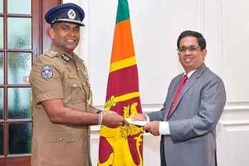 නව පොලිස්පති ලෙස ප්‍රියන්ත වීරසූරිය