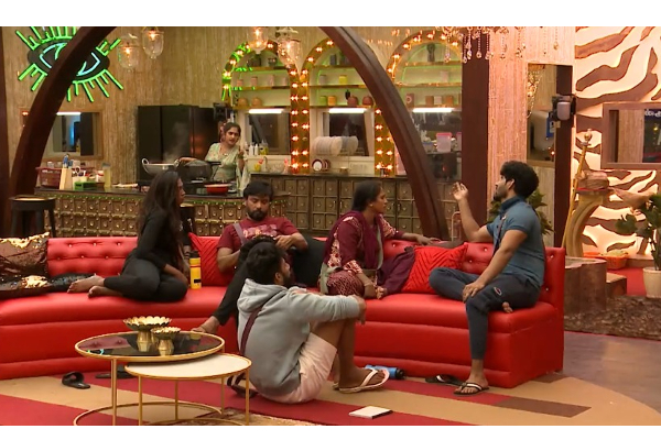 கொளுத்திப்போடுவாங்களாம்.. நமுத்துப்போச்சுன்னா... டென்ஷனாவாங்களாம்... - வனிதாவிடம் அல்டிமேட் செய்த பாலாஜி - தமிழ்நாடு