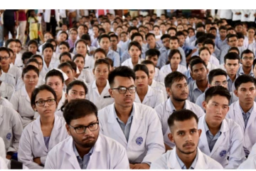 இந்தியாவில் 100 மருத்துவ கல்லூரிகள் அங்கீகாரம் ரத்து? - வெளியான அதிர்ச்சி தகவல்!