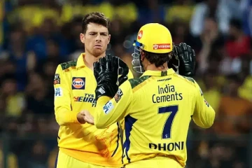 CSK டீம்ல வாய்ப்பில்ல; உதவி தான் செய்றேன்; எரிச்சலா இருக்கு - மிட்சல் சான்ட்னர்!