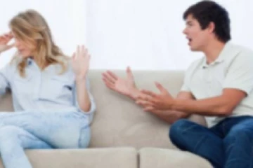 நகைச்சுவை செய்த கணவர்....விவாகரத்துக் கோரிய மனைவி