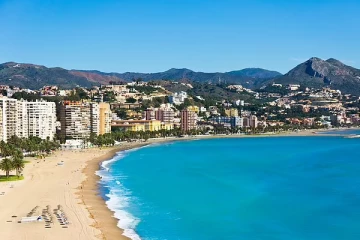 அடுத்த ஆண்டு முதல் ஐரோப்பிய ஒன்றியத்துக்கு பயணிக்கும் பிரித்தானியர்களுக்கு புதிய கட்டுப்பாடு