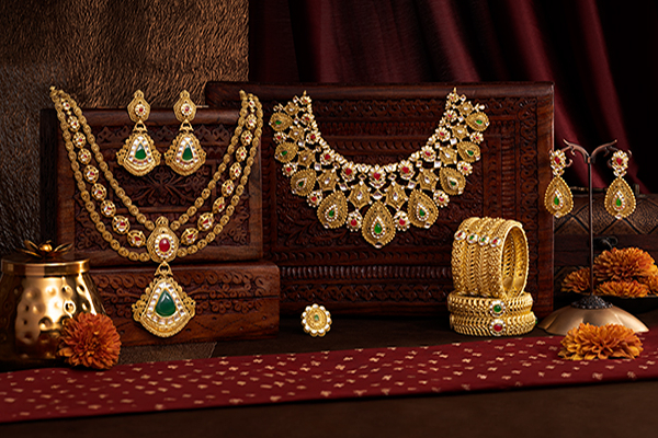 இலங்கையில் தங்கம் விலை திடீர் சரிவு; மகிழ்ச்சியில் மக்கள்! | Gold Prices Drop Suddenly In Sri Lanka