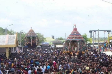 யாழ்.தொண்டைமானாறு செல்வச்சந்நிதி ஆலய திருவிழாவில் 80 பவுண் தங்க நகைகள் திருட்டு்