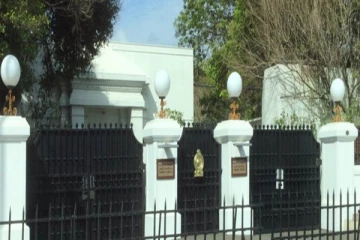 நாளைய தினம் அலரி மாளிகையில் நடைபெறவுள்ள பேச்சுவார்த்தை