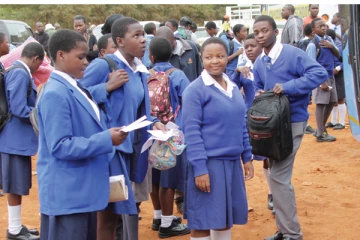 சிம்பாப்வேயில் 90 சதவீத ஆசிரியர்கள் இடைநீக்கம்