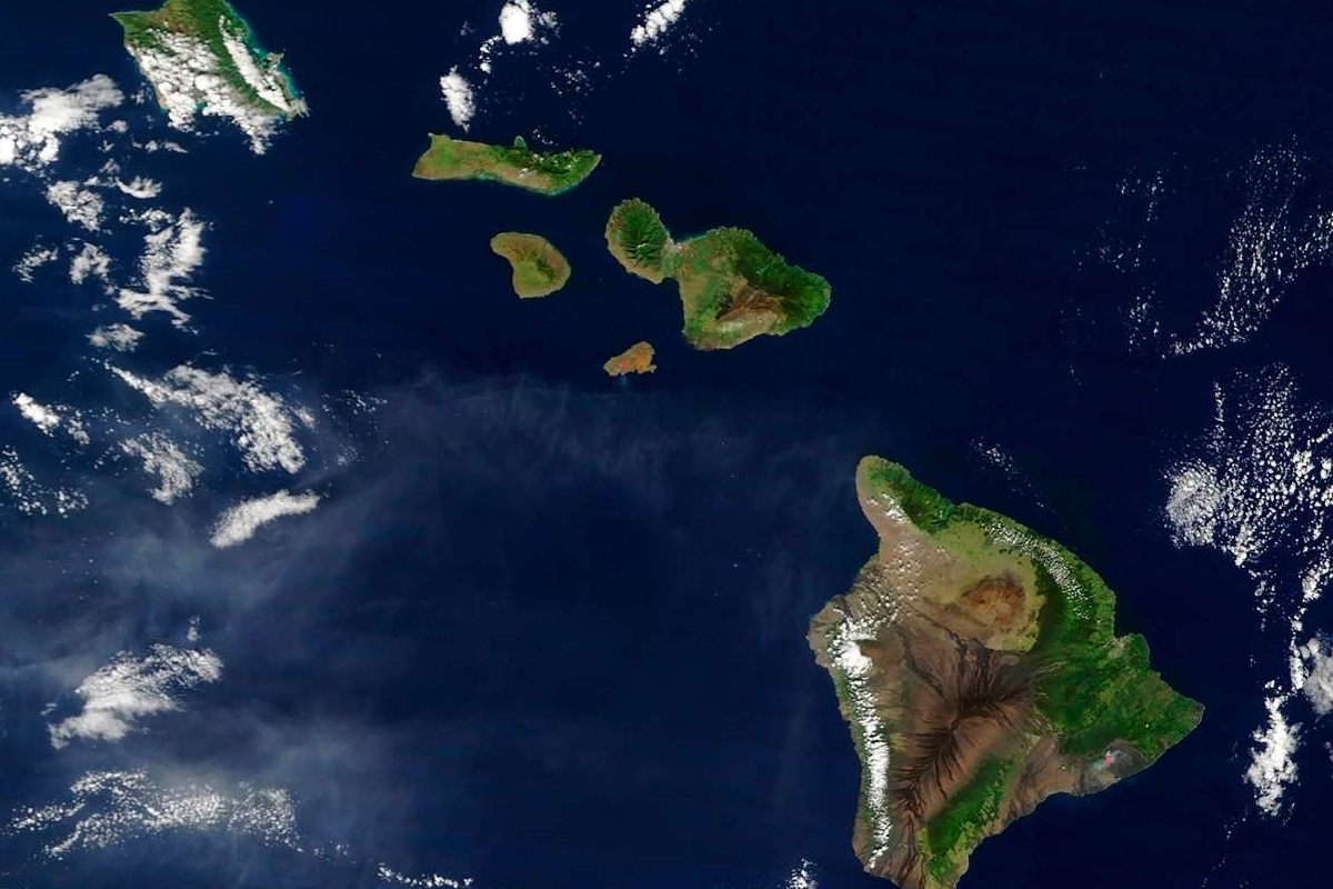 ஹவாயை அச்சுறுத்தும் நோலோ சூறாவளி | Hurricane Nolo Threatens Hawaii ஹவாயை அச்சுறுத்தும் நோலோ சூறாவளி | Hurricane Nolo Threatens Hawaii