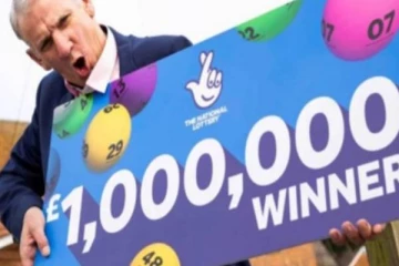 பிரித்தானியாவில் புகைப்பிடிப்பதை தவிர்த்து லொட்டரி வாக்கிய நபருக்கு அடித்த அதிர்ஷ்டம்!