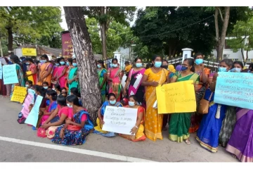 பல்வேறு கோரிக்கைகளுடன் வட மாகாண முன்பள்ளி ஆசிரியர்கள் போராட்டம் (Photos)