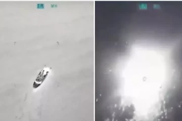 பாம்பு தீவில் ரஷ்ய ரோந்து கப்பல்களை அழித்த உக்ரைன்! வெளியான வீடியோ ஆதாரம்