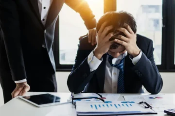 40 லட்ச ரூபாய் கடன் வாங்கி அமெரிக்காவுக்குச் சென்ற இந்தியர்: வேலையில்லாமல் திரும்பிய துயரம்