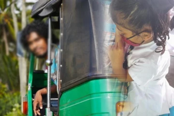 பாடசாலை சென்ற மாணவியை கடத்த முயன்ற மர்ம நபர்கள்