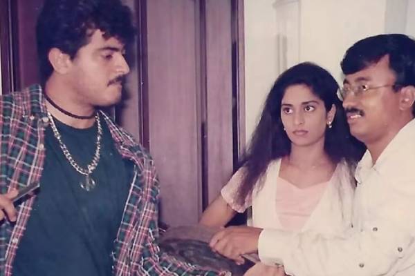 வளர்த்துவிட்ட இயக்குனரிடம் கோபப்பட்ட நடிகர் அஜித்!! இதுதான் காரணம்.. | Ajith Upset After Director Saran Didnt Offer Him வளர்த்துவிட்ட இயக்குனரிடம் கோபப்பட்ட நடிகர் அஜித்!! இதுதான் காரணம்.. | Ajith Upset After Director Saran Didnt Offer Him