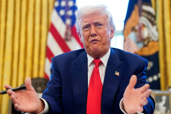 வரி விதிப்புக்கு நீதிமன்றம் தடைவிதித்ததால் டிரம்ப் எச்சரிக்கை | Trump Warns As Court Blocks Tax Hike