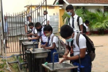 பாடசாலைகளில் கோவிட் கொத்தணிகள் உருவாகும் சாத்தியம்! டொக்டர் ஹேமந்த ஹேரத் மறுப்பு