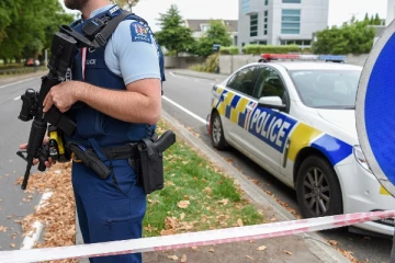 நெதர்லாந்தில்  பணயக்கைதியை வைத்து மிரட்டிய ஆசாமிக்கு நேர்ந்த கதி