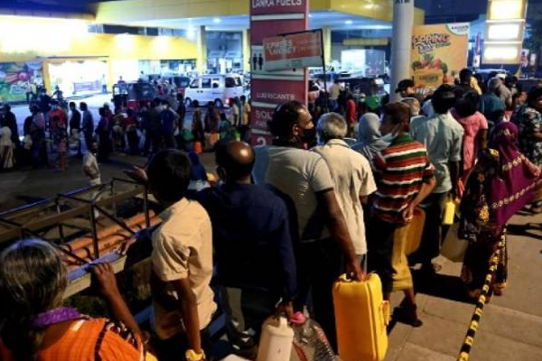 எரிபொருள் விநியோகம்... யாழ் பல்கலைக்கழக மாணவர்களுக்கு முக்கிய தகவல்! | Fuel Delivery Jaffna University Students