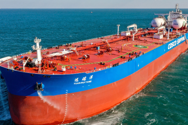 கொழும்பு துறைமுகத்தை வந்தடைந்த சீனக்கப்பல் | Chinese Ship Arriving At Colombo Port