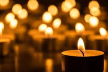 பிரான்சில் இன்று கொண்டாடப்படும் மிக வித்தியாசமான பண்டிகை! இப்படி நடந்தால் மரணம்