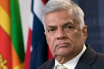 இடைக்கால அரசாங்கம் அமைக்கப்பட்ட பின்னர், ரணிலுக்கு எதிராக முதலாவது வழக்கு!