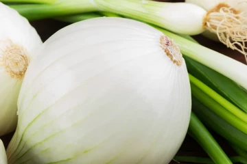 வெள்ளை வெங்காயம் தரும் அற்புத மருத்துவ பயன்கள்!