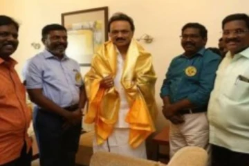 திமுக கூட்டணியில் வெறும் 6 தொகுதிகளா? கொந்தளித்த விசகவினர்.. அமைதிப்படுத்திய திருமா