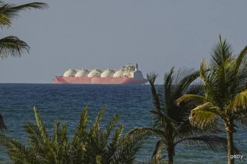 கப்பல்களுக்குச் சிறப்பு கட்டணம்... உடனடியாகக் கைவிட ஈரானுக்கு ட்ரம்ப் எச்சரிக்கை