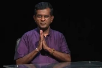 කොවිඩ් හමුවේ ගන්න තීරණ වැරදියි. අනාගතයේ වෙන දේවල් වලට වග කිව නොහැකියි - ආනන්ද විජයවික්රම ඉල්ලා අස්වේ