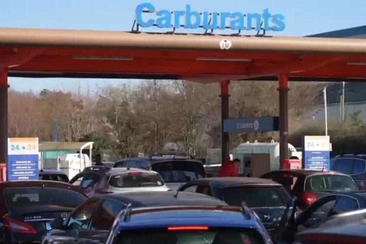 மத்திய கிழக்கு போர்; பிரான்ஸிலும் எரிபொருள் விலை அதிகரிப்பு | Middle East War Fuel Prices Increase In France Too