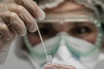 48 மணிநேரத்தில் 7000 PCR பரிசோதனையால் சர்ச்சை - விசாரணைகளை மேற்கொள்றுமாறு ஜனாதிபதி உத்தரவு