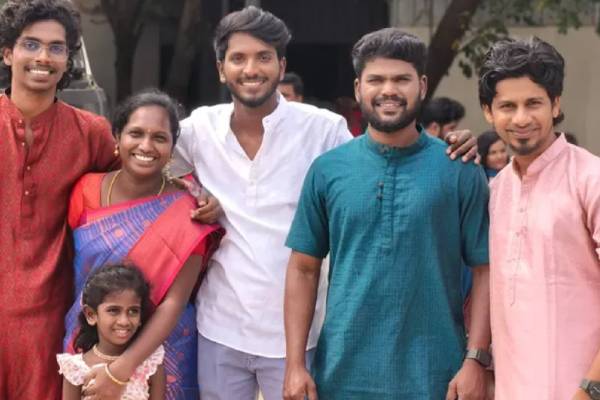 சரிகமப சீசன் 5 புகழ் பவித்ராவுக்கு அடித்த லக்... யாருடைய இசையமைப்பில் பாடுகிறார் தெரியுமா? | Saregamapa Season 5 Pavithra Singing In Movie