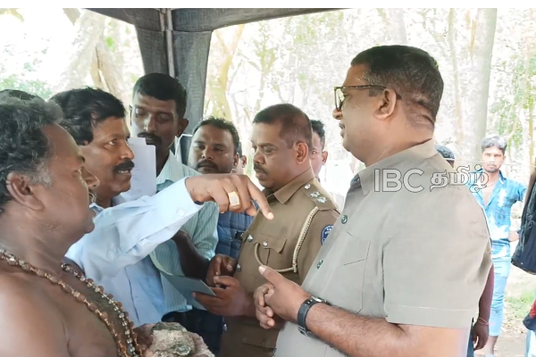 மதத்தை அவமதிக்கும் வகையில் வெடுக்குநாறி மலையில் அத்துமீறிய தொல்பொருட் திணைக்களம்! | Vavuniya Vedukkunari Hill Temple Worship Barrier