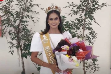 වෙද නලාවක් පැළඳි ඇය ජාත්‍යන්තරයෙන් දිනූ මිණි කිරුළක් සමඟ යළි දිවයිනට [VIDEO]