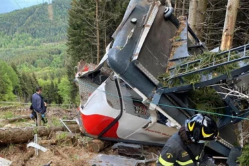 கேபிள் கார் விபத்தில் மொத்த குடும்பத்தையும் பறிகொடுத்த சிறுவன்: வெளிநாட்டுக்கு கடத்தப்பட்ட நிலையில் நீதிமன்றம் அதிரடி தீர்ப்பு!