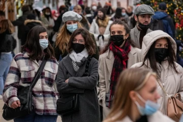 என்னது மறுபடியும் இன்னொன்னா ? - பிரான்சில் புதிய வகை கொரோனா கண்டுபிடிப்பு