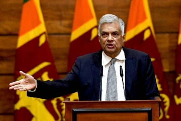 பன்னிரெண்டு வருடங்களுக்கு நாட்டை ரணிலிடம் ஒப்படைத்தால்.. வஜிர அபேவர்தன பெருமிதம்