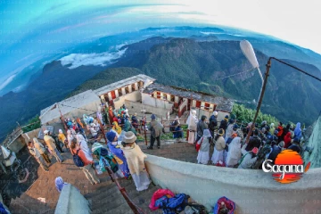 දෙවියනේ මේවා වස් වදින වැඩ - උතුම් සිරිපා අඩවියේ අමානුෂික වැඩක්