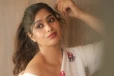 முத்தழகு சீரியல் நடிகை ஷோபனா ஸ்டாலிஷ் லுக்கில் எடுத்துள்ள போட்டோஷூட்..
