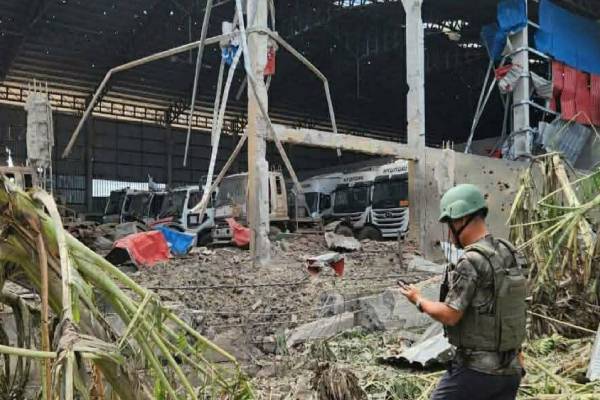 மீண்டும் வெடிக்கும் தாய்லாந்து - கம்போடிய எல்லைப் பிரச்சினை | Thailand Cambodia Border Dispute Erupts Again