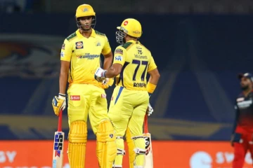 முதல் வெற்றியில் CSK: அப்பாடா ஜெயிச்சுட்டோம்... நிம்மதி பெருமூச்சில் சென்னை  ரசிகர்கள்!