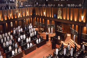 விரைவில் பயங்கரவாதத்திற்கு எதிரான புதிய சட்டமூலம் நாடாளுமன்றில்! தினேஷ் குணவர்தன