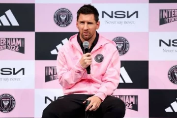 லியோனல் மெஸ்ஸி காரணமாக டிக்கெட் கட்டணத்தைத் திரும்பக் கோரும் ரசிகர்கள்